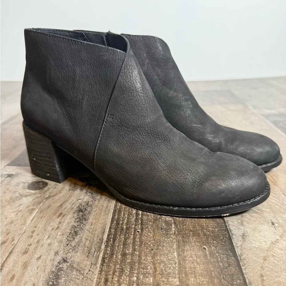 Eileen Fisher Black Leather Ankle Boots Minimalist Capsule Wardrobe Luxury 8.5